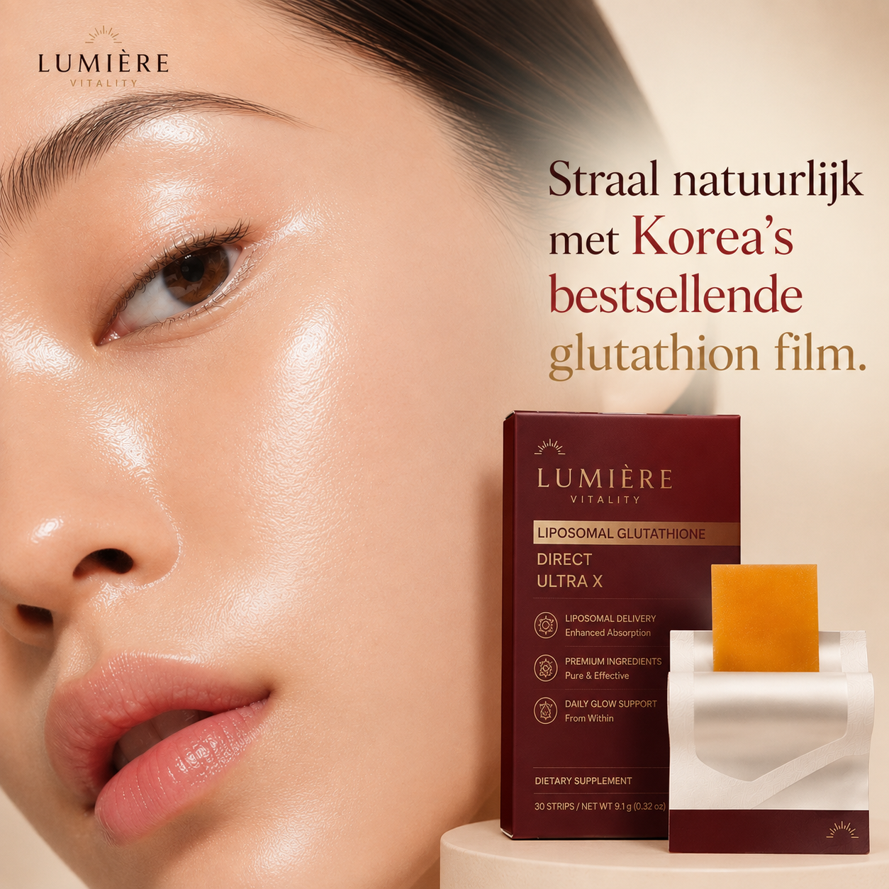 Vrouw die een LUMIÈRE Vitality orale strip gebruikt